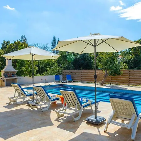 Deborah's Villa *